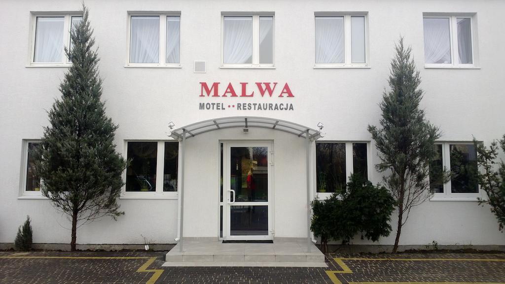 Villa Malva Łomianki 外观 照片